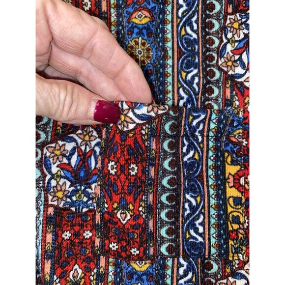 LuLaRoe Carly Dress Small – Boho Geometric Print High-Low Swing A-Line SS - Picture 3 of 6